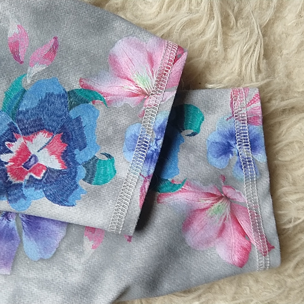 Evolution and Creation Floral Hummingbird High Waist Capri Legging S - Picture 4 of 9